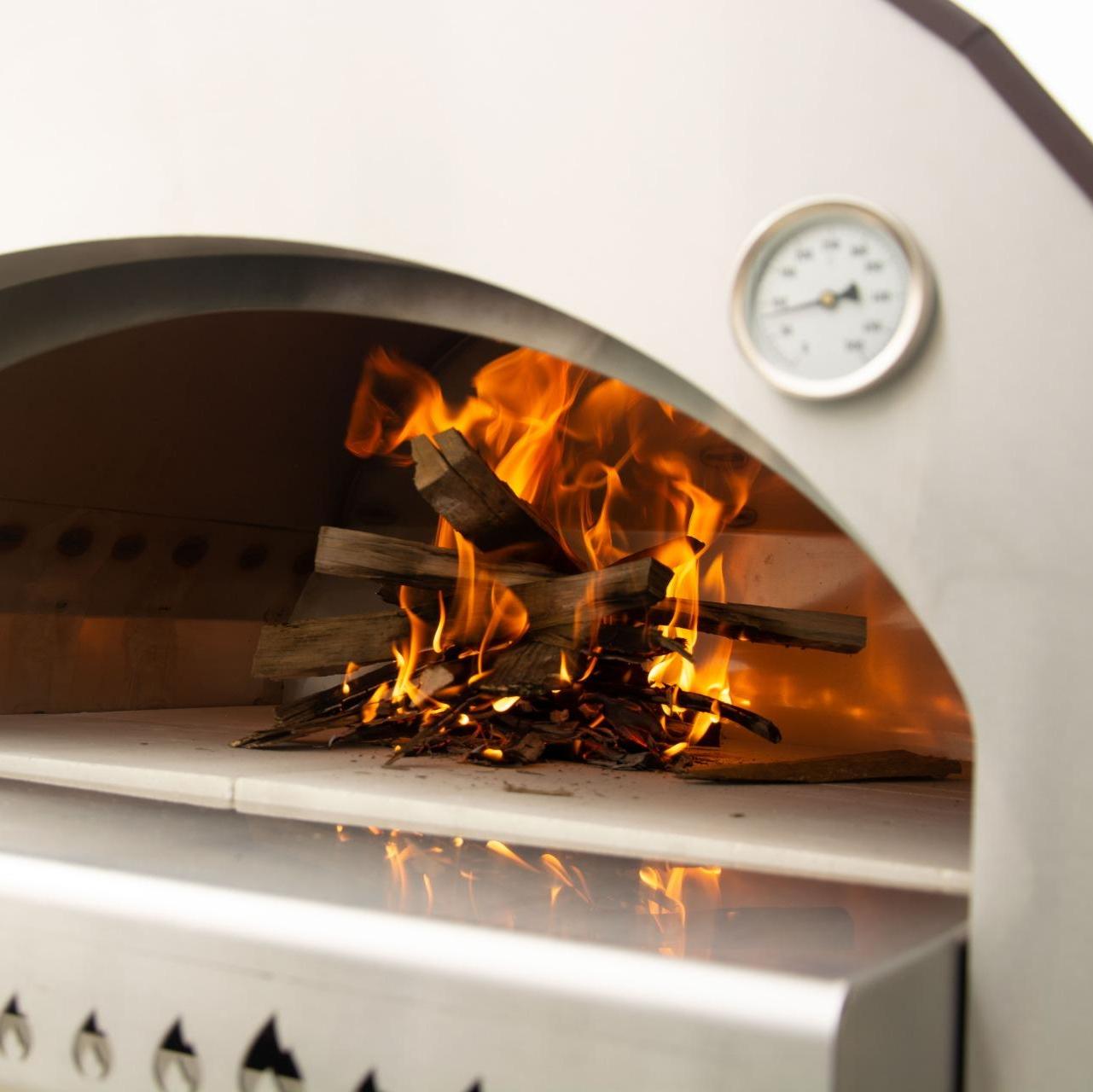 Gustioso Pizza oven hout samenstelling Gustioso Pizza oven buiten tuin Oudenaarde